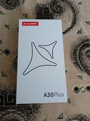Vând telefon Allview A30 plus,nou