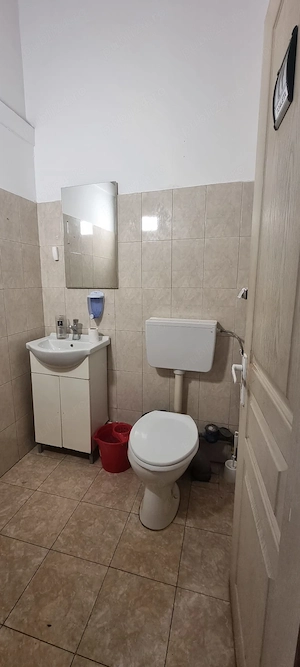 Spațiu comercial de închiriat în centru 80 mp Pitesti, E. Grigorescu - imagine 6