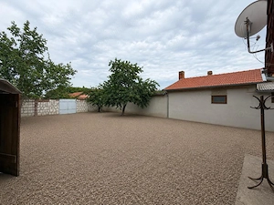 Ocazie rara - Casa individuala cu pozitie ultracentrala - Mosnita Noua - imagine 4