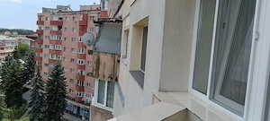 Vând ap. 1 cameră, 32 mp, mobilat, zonă bună. Preț fix 45000 euro, detalii la te.    - imagine 2