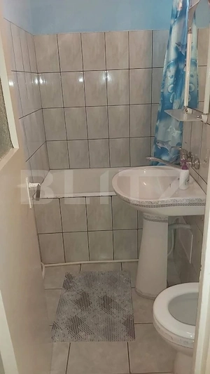 Apartament cu 2 camere, 38 mp, zona Carpati 1 - imagine 5