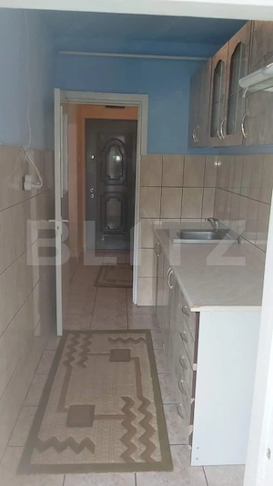 Apartament cu 2 camere, 38 mp, zona Carpati 1 - imagine 4