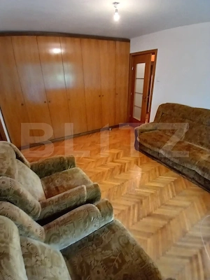 Apartament cu 2 camere de 50mp, semidecomandat, în zonă liniștită