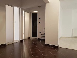 Apartament de vanzare - imagine 3