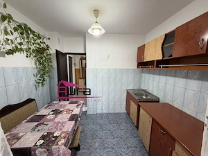 Apartament 3 camere zona E3 - imagine 2