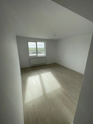 Dezvoltator vand apartament 1 camera decomandat  - imagine 4