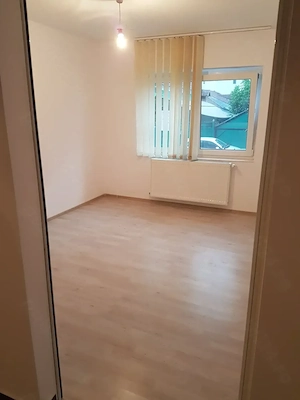 Apartament de vanzare - imagine 5