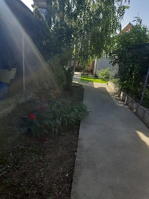 Casa + teren de vanzare (700 mp) - Voluntari-Afumati