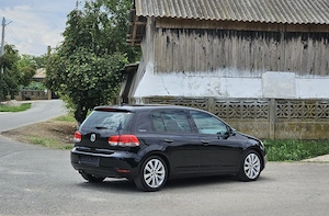 VW Golf 6 1.4TSI TEAM Navigatie Parkassist Clima ÎncălzireScaune PilotAuto Bluethoot Euro5  - imagine 2