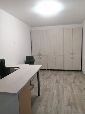 închiriez hală+ birouri+ un apartament de serviciu  - imagine 9