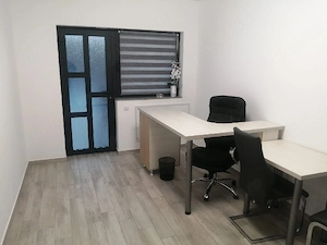 închiriez hală+ birouri+ un apartament de serviciu  - imagine 8