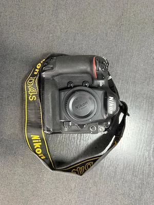Aparat foto NIkon D4S 
