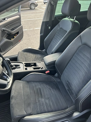 Volkswagen Passat B8 2019 - imagine 7