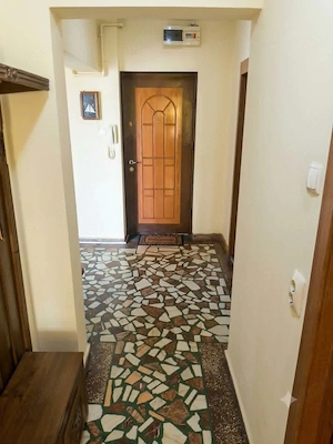 Apartament 3 camere decomandat Trocadero - imagine 9