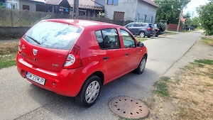 dacia sandero  - imagine 3