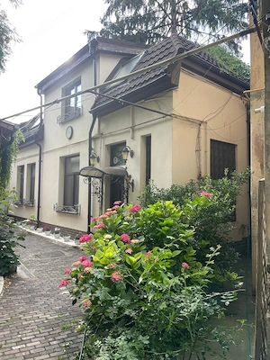 Casă individuală curte comună int și parcare   Ultracentral, Alexandru Donici, Sector 2   Proprietar - imagine 2