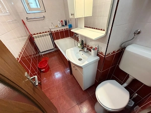 Apartament 2 camere, parter - zona Cetate - imagine 8