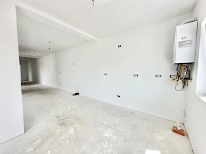 Duplex parter cu 4 camere - teren 415 mp - Albina - imagine 11