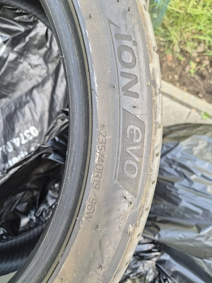 Anvelope vară Tesla Model 3 Highland Premium RWD – Hankook iON evo – 235/40 R19 – aprox. 520 km - imagine 3