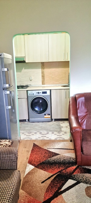 disponibila ,la inchiriere gars 20mp Marasti ,zona camine studentesti ,12000 lei - imagine 5