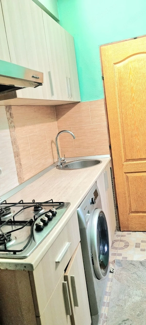 disponibila ,la inchiriere gars 20mp Marasti ,zona camine studentesti ,12000 lei - imagine 4