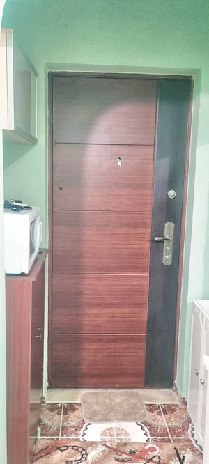 disponibila ,la inchiriere gars 20mp Marasti ,zona camine studentesti ,12000 lei - imagine 8