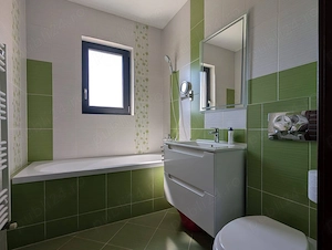 Apartament 2 camere decomandat, bucatarie separata, balcon de 12,6 mp si parcare subterana - imagine 8