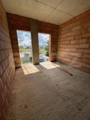 Apartament 3 camere, 84.70 mp, zona Calea Moldovei - imagine 3