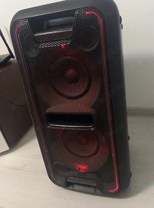 Boxă Sony GTK-xb7