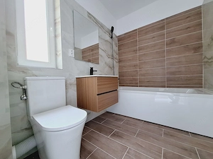 3 camere in bloc nou finalizat. Etajul 1. Model cu 2 balcoane.  - imagine 6