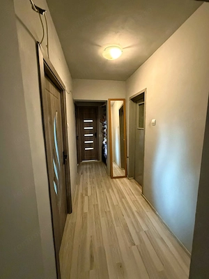 Apartament 3 camere, decomandat, confort 1, 65 mp + balcon 7 mp, etaj 3, Republicii - 8 Martie - imagine 4