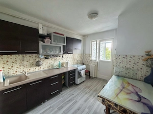 Apartament 3 camere, decomandat, confort 1, 65 mp + balcon 7 mp, etaj 3, Republicii - 8 Martie - imagine 3