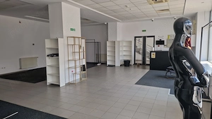 Spatiu Comercial ,140 mp ,10 euro mp  fostul BCR CAMPIA TURZII + loc de joaca pentru copii . - imagine 6
