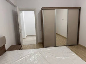 Inchiriez apartament 3 camere Aqua City - imagine 2