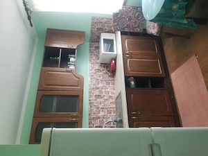 Închiriez apt.3 camere,etaj1la casă, parcare, ideal studente, zona liniștită - Lipova Dumbrăvița - imagine 5