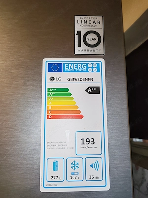 60%pret Combina frigorifica LG, No Frost, 384 l, H 203 cm, INOX