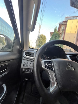 MITSUBISHI L200    4x4 selectiv     hardtop - imagine 4