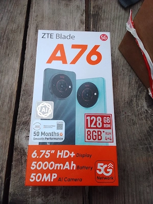 vand telefon ZTE Blade A76 5G