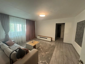 Apartament 2 camere semi-decomandat, 53 mp, etaj 1, zona Brazda lui Novac