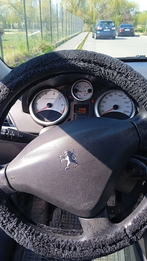 Peugeot 207, 1,4 benzina - imagine 6