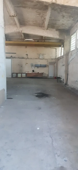 Inchiriez spațiu zonă industrială 