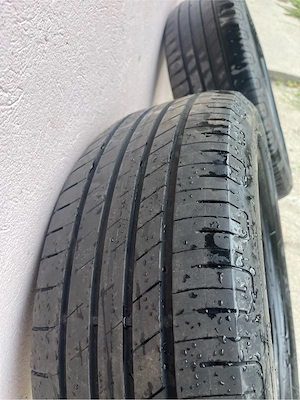 anvelope 215/60/17 Goodyear - imagine 4