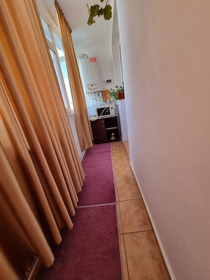 Închiriez apartament 2 camere.  - imagine 9