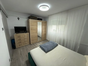 Apartament 2 camere, 50 mp, zona Vest - imagine 5