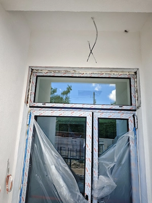 Înlocuire geam spart, geam temperat la comandă, București, prețuri accesibile.