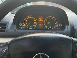Mercedes A160 eco benzină + GPL euro-5 An-2011 Km-132.000  Clima A C funcțională  - imagine 5