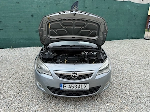 OPEL ASTRA J 1.6 Benzina  116CP EURO 5 06 2011 cash   Rate   Buy-back  - imagine 7
