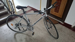 Bicicleta Decathlon cadru aluminiu