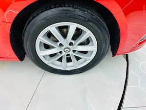 Renault Megane - imagine 9