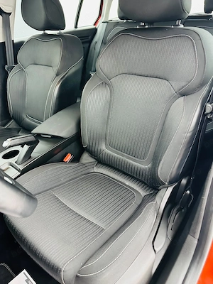 Renault Megane - imagine 14